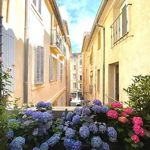appartement-luxe-terrasse-climatisation-centre-d-aix.fr-provencehotel.com/