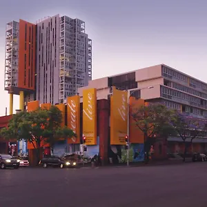 Aparthotel Istay Precinct