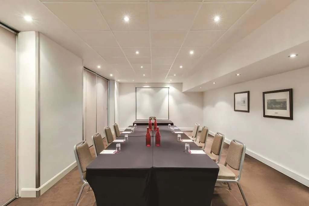 **** Aparthotel Adina Apartment Hotel Adelaide Treasury Australia