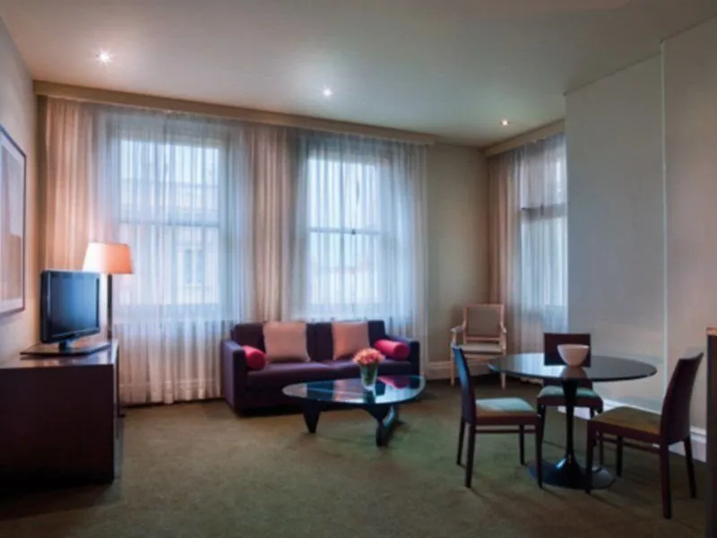 Adina Apartment Hotel Adelaide Treasury 4*,